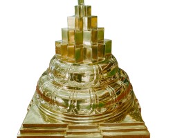 Statue coated in pvd gold color Statue coated in pvd gold color